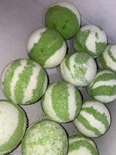 Load image into Gallery viewer, Bath Bombs & Dusts๐ฃ๐