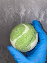 Load image into Gallery viewer, Bath Bombs & Dusts๐ฃ๐