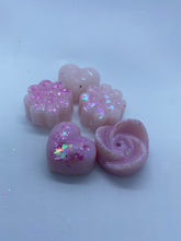 Load image into Gallery viewer, 5x Heart Melts / Flowers πΈ